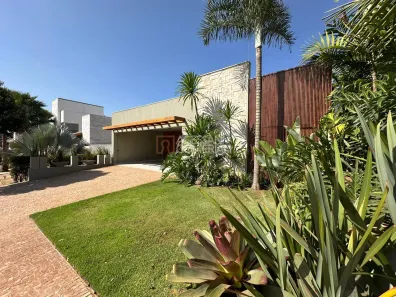 Casa de Condomínio com 3 Quartos à venda, 238m² no Chácara Espraiado, Franca