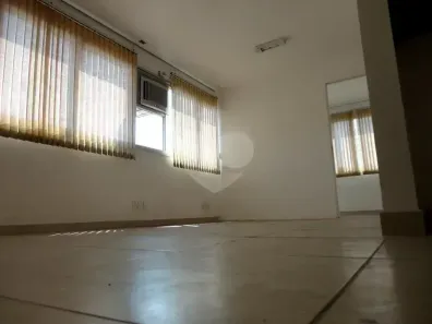 Sala Comercial à venda, 32m² no Lapa, São Paulo