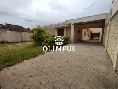 Casa com 5 Quartos à venda, 300m² no Martins, Uberlândia
