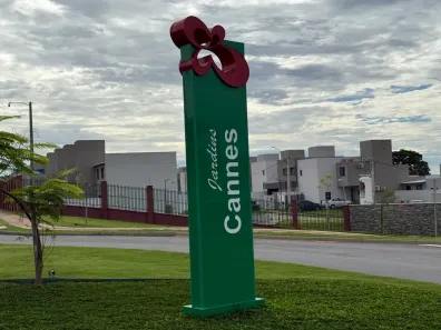 Casa de Condomínio com 3 Quartos à venda, 81m² no Jardins Cannes, Aparecida de Goiânia