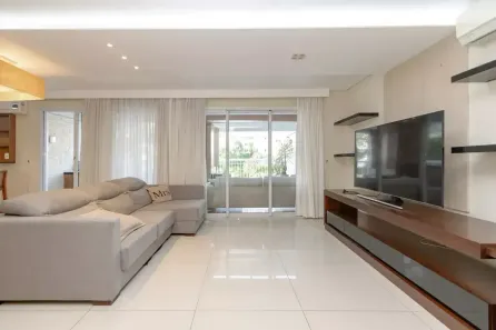 Apartamento com 2 Quartos para alugar, 180m² no Vila Cordeiro, São Paulo
