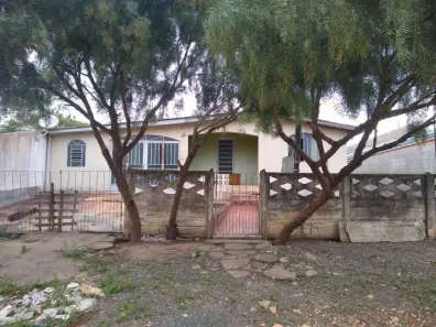Casa com 3 Quartos à venda, 110m² no Piriquitos, Ponta Grossa
