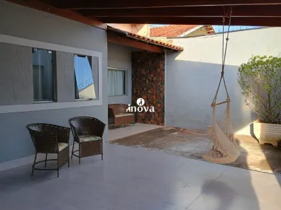 Casa com 3 Quartos à venda, 120m² no Oneida Mendes, Uberaba