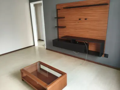 Apartamento com 2 Quartos para alugar, 65m² no Jardim Guanabara, Rio de Janeiro