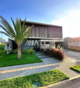 Casa com 4 Quartos à venda, 525m² no Jardins Itália, Goiânia