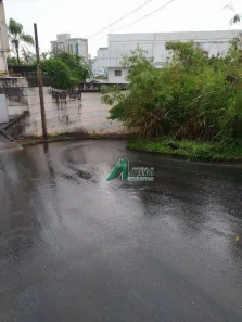 Lote/Terreno à venda, 750m² no Estoril, Belo Horizonte