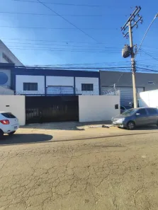 Galpão/Depósito/Armazém para alugar, 400m² no Setor Campinas, Goiânia