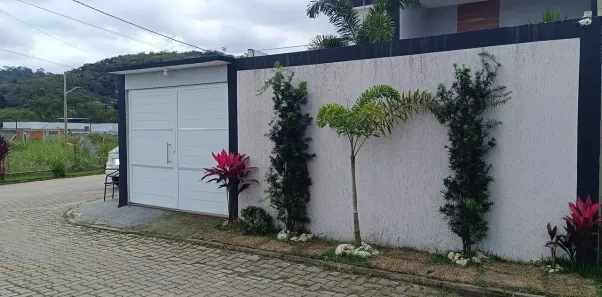 Casa de Condomínio com 3 Quartos à venda, 220m² no Guaratiba, Rio de Janeiro