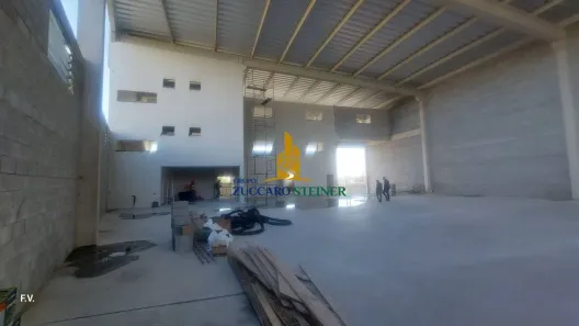 Galpão/Depósito/Armazém para alugar, 1400m² no Portão, Arujá