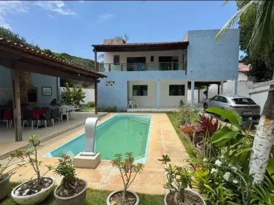 Casa com 6 Quartos para alugar, 210m² no , Nísia Floresta