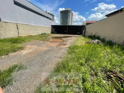 Lote/Terreno à venda, 403m² no Jardim Santa Helena, Mogi Mirim