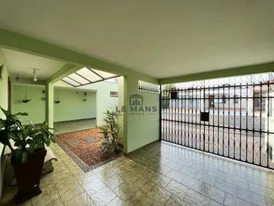 Casa com 3 Quartos à venda, 275m² no Vila Rezende, Piracicaba