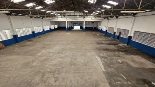 Galpão/Depósito/Armazém para alugar, 2000m² no Paulicéia, São Bernardo do Campo