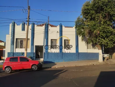 Imóvel Comercial com 10 Quartos à venda, 295m² no Centro, Bauru