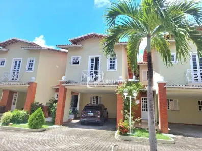 Casa de Condomínio com 3 Quartos à venda, 160m² no Sapiranga-Coité, Fortaleza