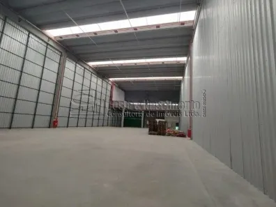 Galpão/Depósito/Armazém para alugar, 1192m² no Parque Jaçatuba, Santo André