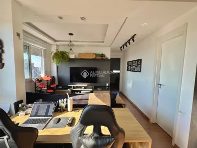 Apartamento com 3 Quartos à venda, 67m² no Passo da Areia, Porto Alegre