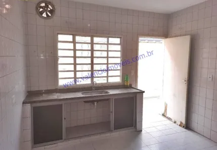 Casa com 2 Quartos à venda, 130m² no São Luiz, Americana
