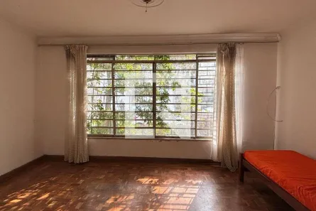Casa com 5 Quartos à venda, 180m² no Saúde, São Paulo