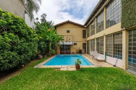 Sobrado com 5 Quartos à venda, 340m² no Auxiliadora, Porto Alegre