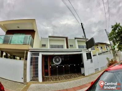 Casa com 3 Quartos à venda, 130m² no Centro, Balneário Camboriú