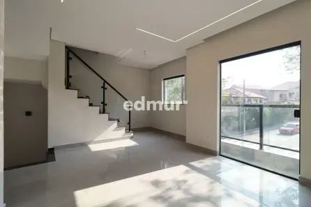 Sobrado com 3 Quartos à venda, 128m² no Parque Jaçatuba, Santo André
