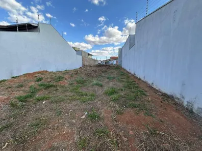 Lote/Terreno à venda, 200m² no Loteamento Residencial Verona, Anápolis