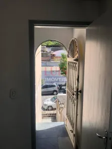 Casa com 2 Quartos para alugar, 120m² no Centro, Niterói