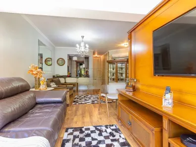 Apartamento com 3 Quartos à venda, 99m² no Vila Ipiranga, Porto Alegre
