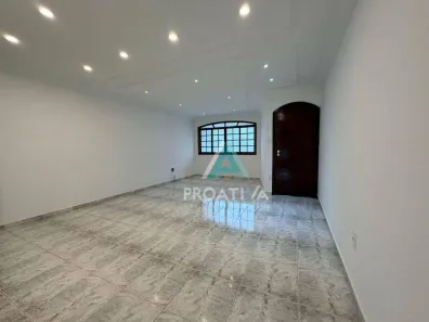 Sobrado com 4 Quartos à venda, 232m² no Vila Guiomar, Santo André