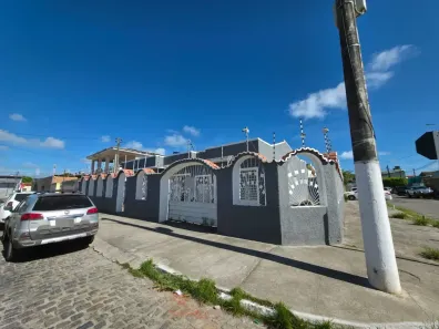 Casa com 4 Quartos à venda, 360m² no Ponta Grossa, Maceió