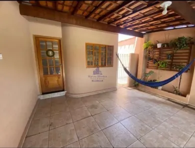 Casa com 2 Quartos à venda, 70m² no Jardim do Sol, Taubaté