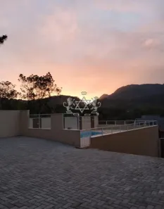 Sobrado com 2 Quartos à venda, 82m² no Capricórnio II, Caraguatatuba