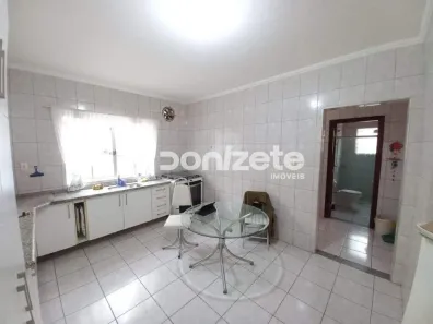 Casa com 2 Quartos à venda, 296m² no Vila Príncipe de Gales, Santo André