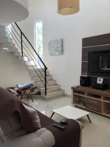 Sobrado com 2 Quartos à venda, 144m² no Jardim Terras de Santa Helena, Jacareí