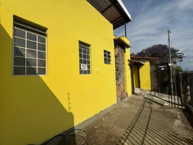 Casa com 3 Quartos à venda, 67m² no Jardim das Acácias, Divinópolis