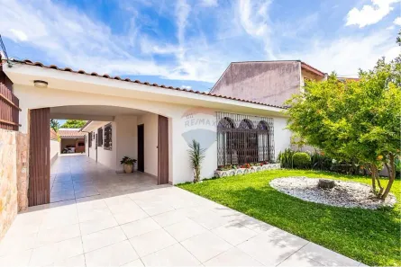 Casa com 4 Quartos à venda, 240m² no Guaíra, Curitiba