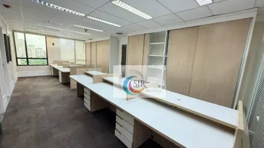Sala Comercial à venda, 100m² no Vila Olímpia, São Paulo
