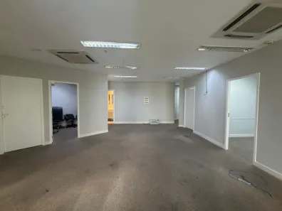 Sala Comercial para alugar, 153m² no Cerqueira César, São Paulo