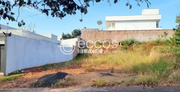 Lote/Terreno à venda, 378m² no Jardim Inconfidência, Uberlândia