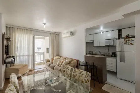 Apartamento com 2 Quartos à venda, 68m² no Passo da Areia, Porto Alegre