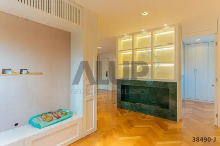 Apartamento com 2 Quartos para alugar, 93m² no Brooklin Paulista, São Paulo