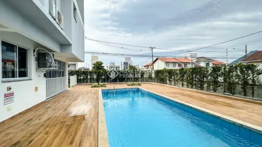 Apartamento com 2 Quartos para alugar, 59m² no Aririú, Palhoça