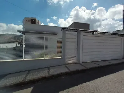 Casa com 3 Quartos à venda, 97m² no Jardim Cascatinha, Poços de Caldas