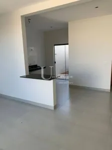 Casa com 2 Quartos à venda, 125m² no Laranjeiras, Uberlândia
