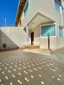 Casa com 2 Quartos à venda, 118m² no Piratininga (Venda Nova), Belo Horizonte