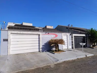 Casa com 3 Quartos à venda, 180m² no Moinho dos Ventos, Goiânia