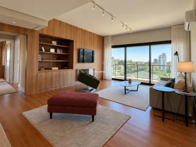 Apartamento com 3 Quartos para alugar, 154m² no Três Figueiras, Porto Alegre