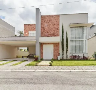 Casa de Condomínio com 4 Quartos à venda, 228m² no São Braz, Curitiba