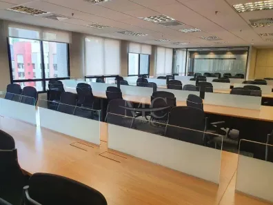 Sala Comercial para alugar, 300m² no Vila Olímpia, São Paulo